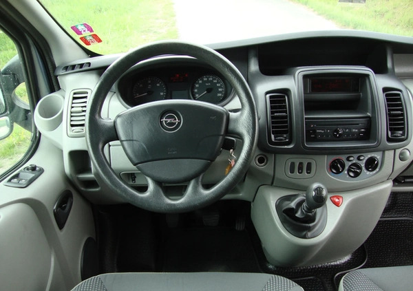 Opel Vivaro cena 41500 przebieg: 268500, rok produkcji 2011 z Prudnik małe 407